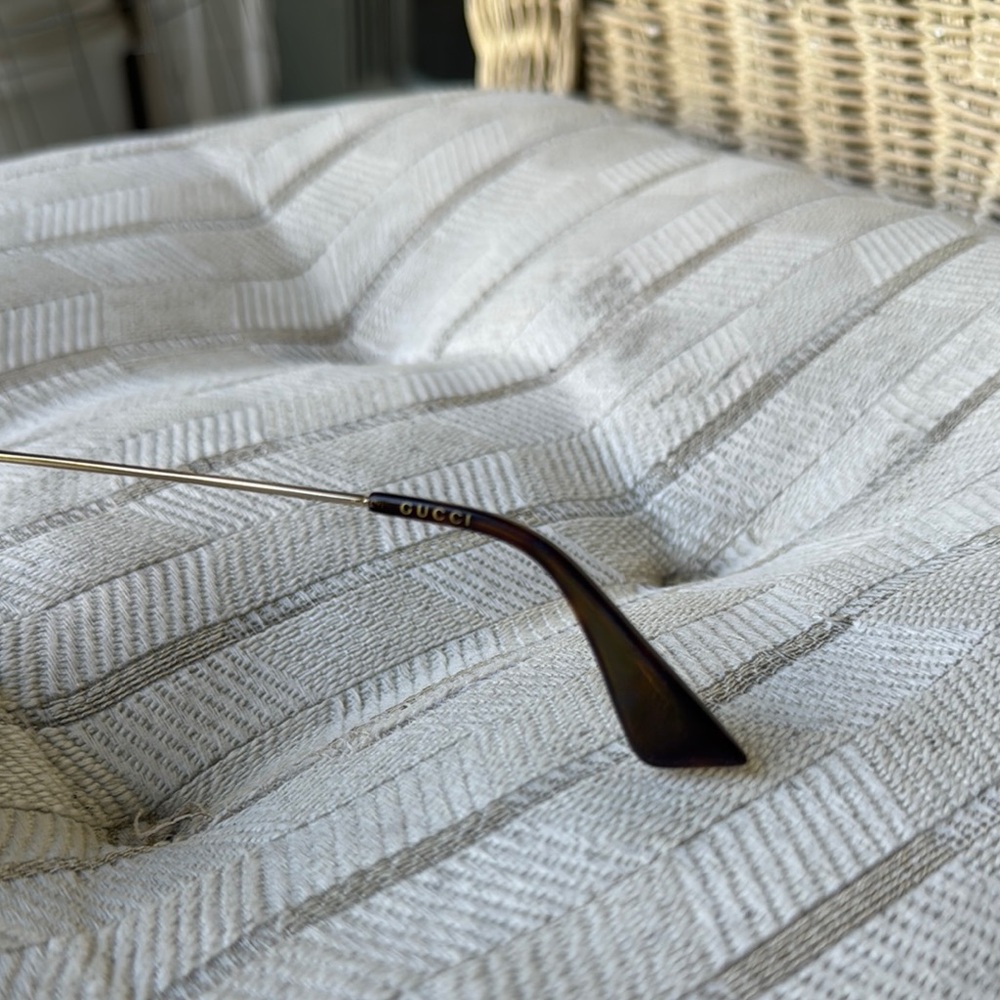 Gucci Aviator Sunglasses - Picture 4 of 5